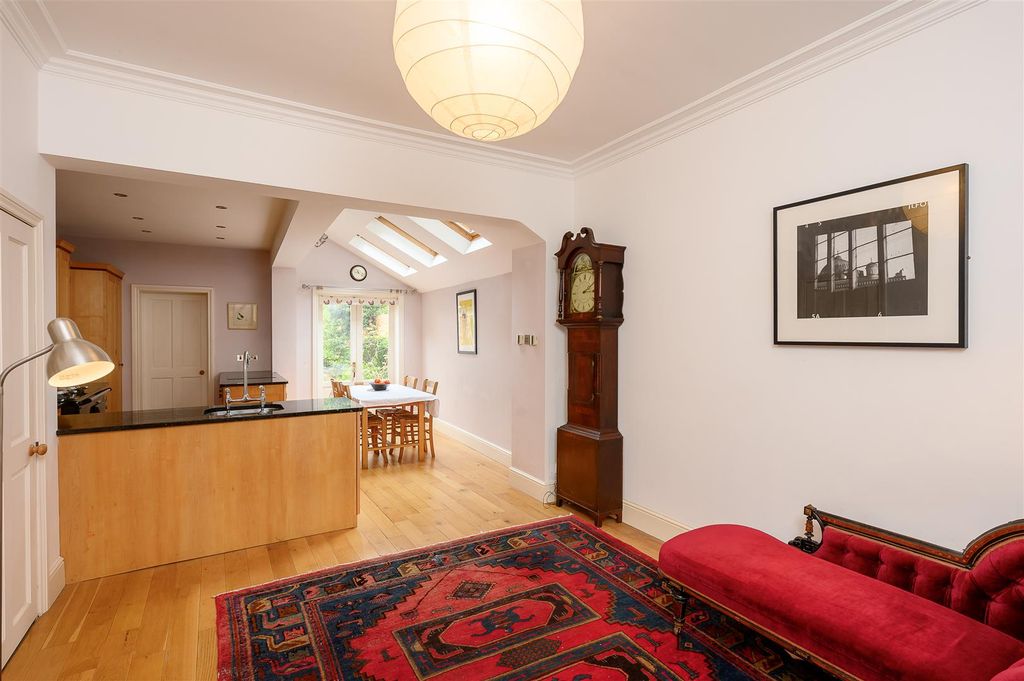 Additional image 6 of 4 bed terraced house for saleBewlay Street, Bishopthorpe Road, York YO23