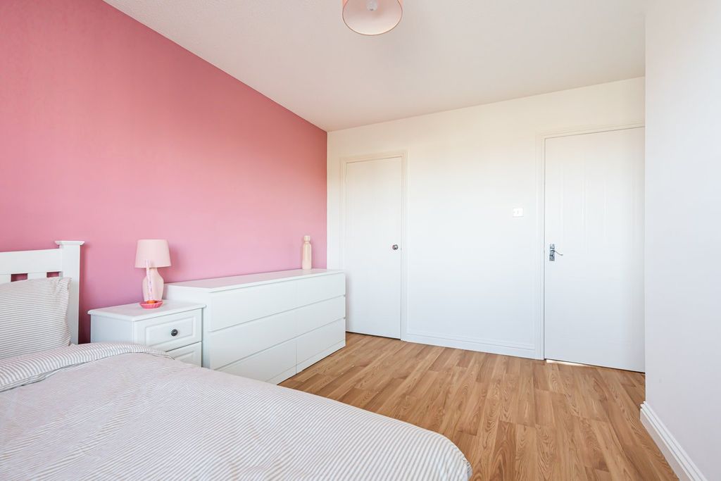 Additional image 13 of 2 bed flat for saleRestalrig Road South, Edinburgh EH7