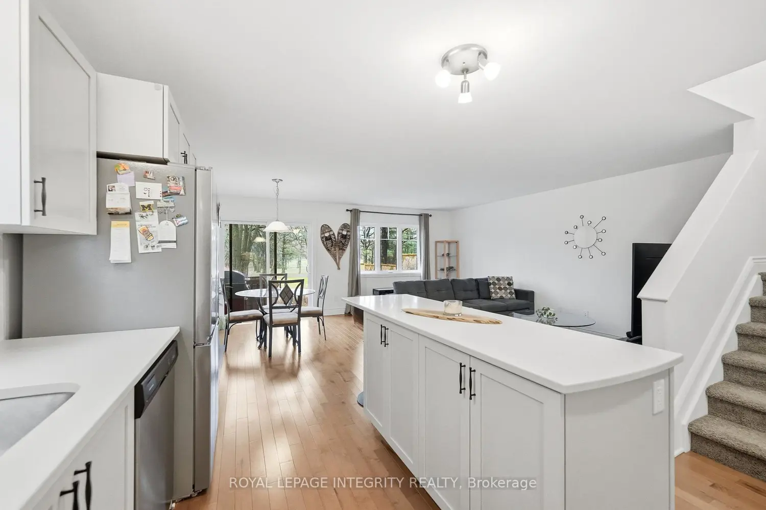 241 Dion Avenue photo 2