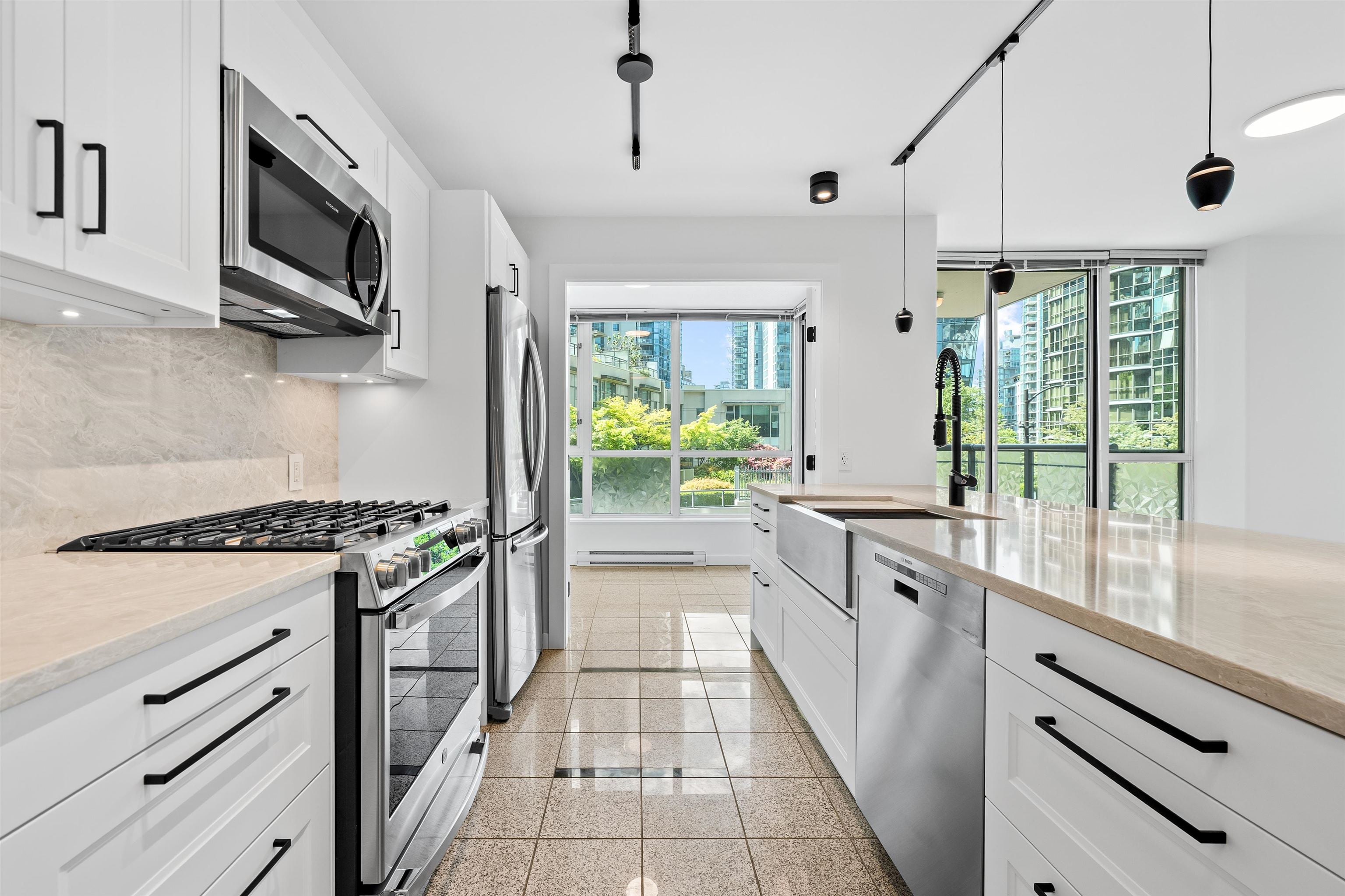 Additional image 6 of 305-1328 Pender Street W, Vancouver, BC, V6E 4T1
