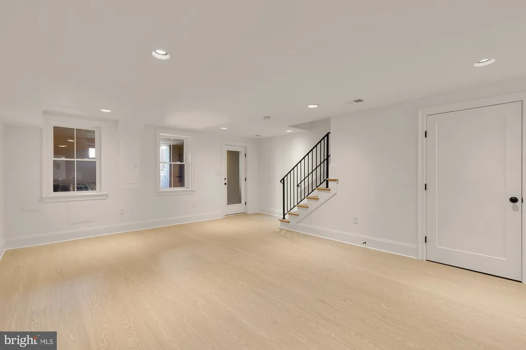 Additional image 34 of 1010 I Street NE, Washington, DC 20002
