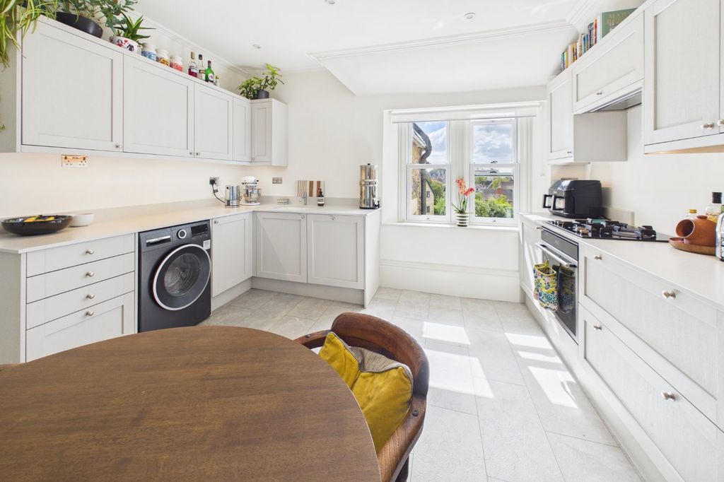 Additional image 11 of 2 bed flat for saleAlbert Road, Clevedon, North Somerset BS21