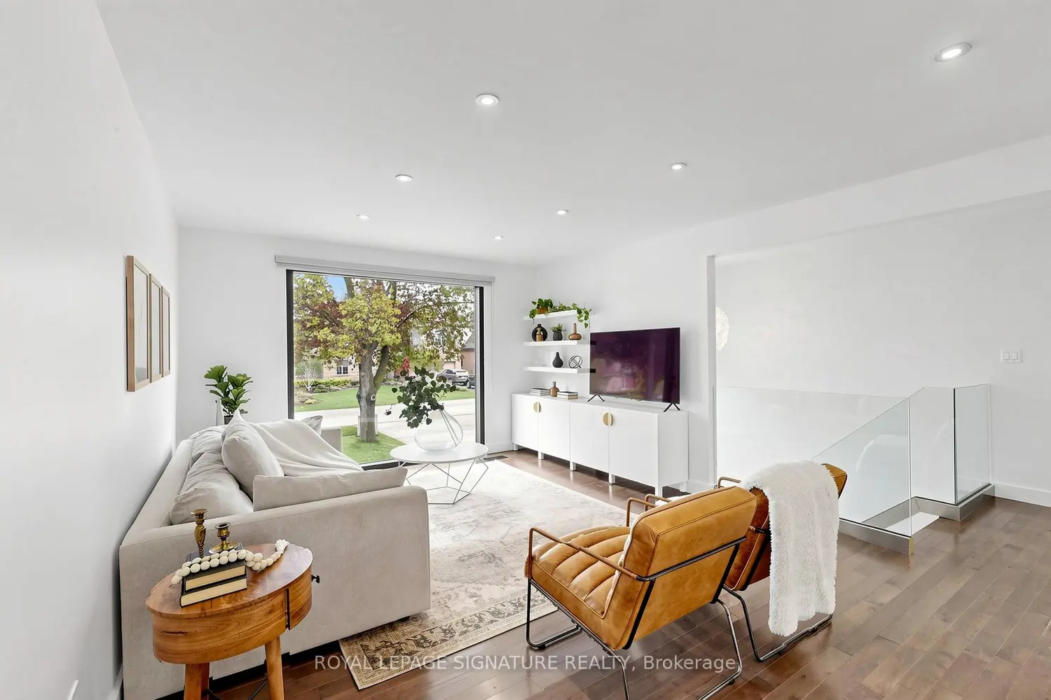 27 Fairwood Place