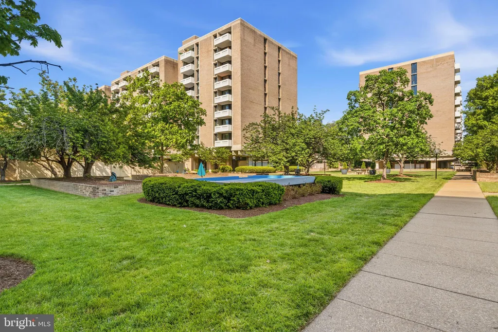 Additional image 16 of 240 M Street SW Unit E702, Washington, DC 20024