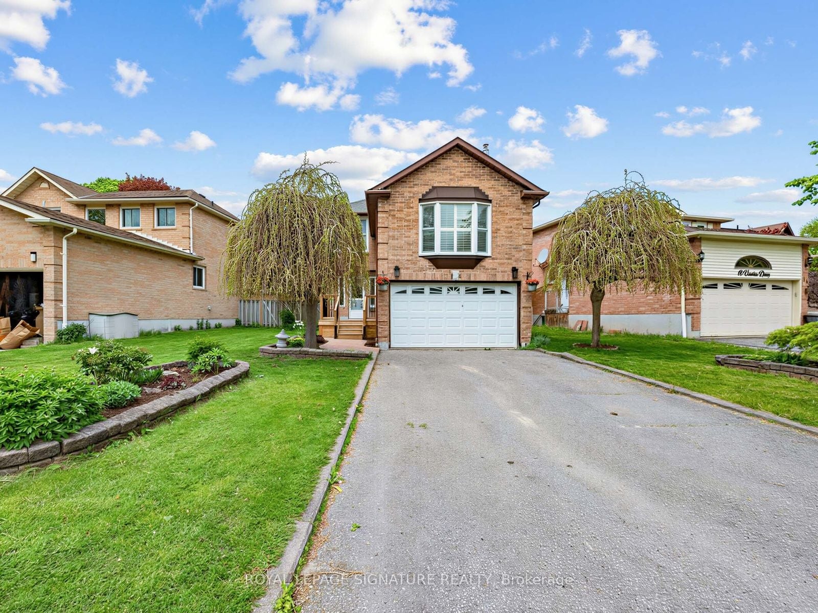 Additional image 2 of 16 Ventris Drive, Ajax, ON, L1T 1T9