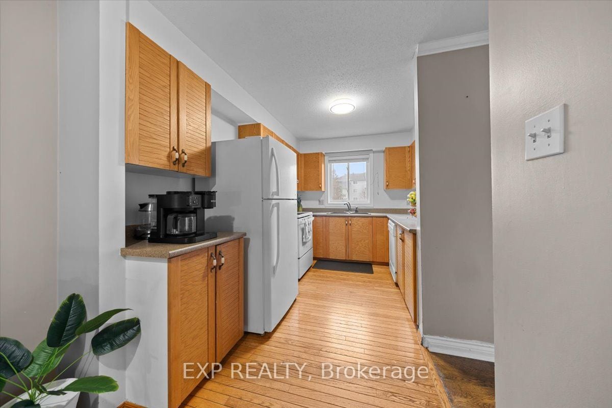 Additional image 5 of 140 Castlegreen Private, Ottawa, ON, K1T 3N2