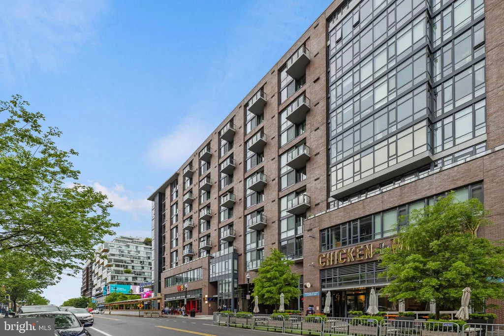 70 N Street SE Unit N603, Washington, DC 20003