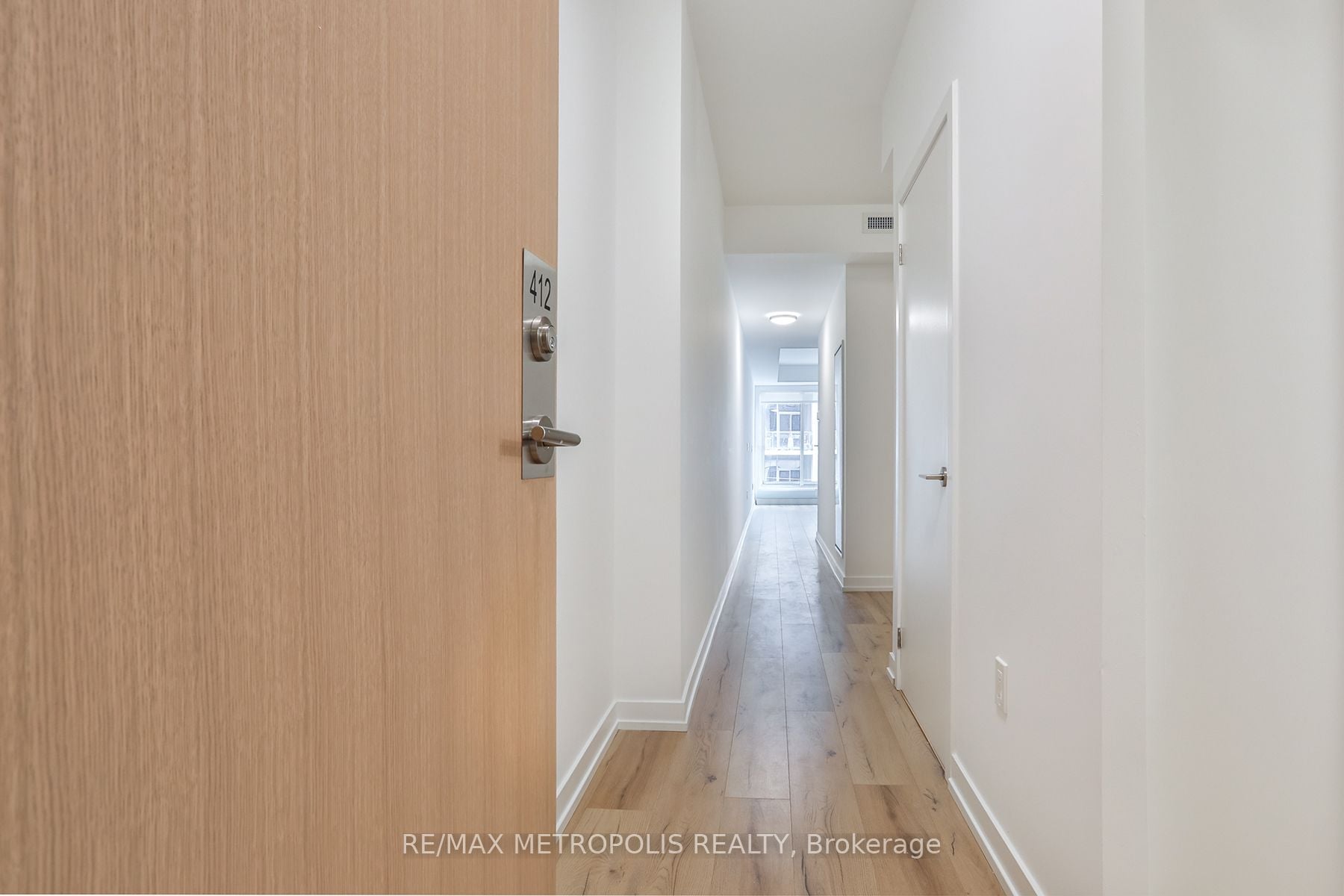 Additional image 4 of 412-1195 The Queensway N/a, Toronto, ON, M8Z 0H1