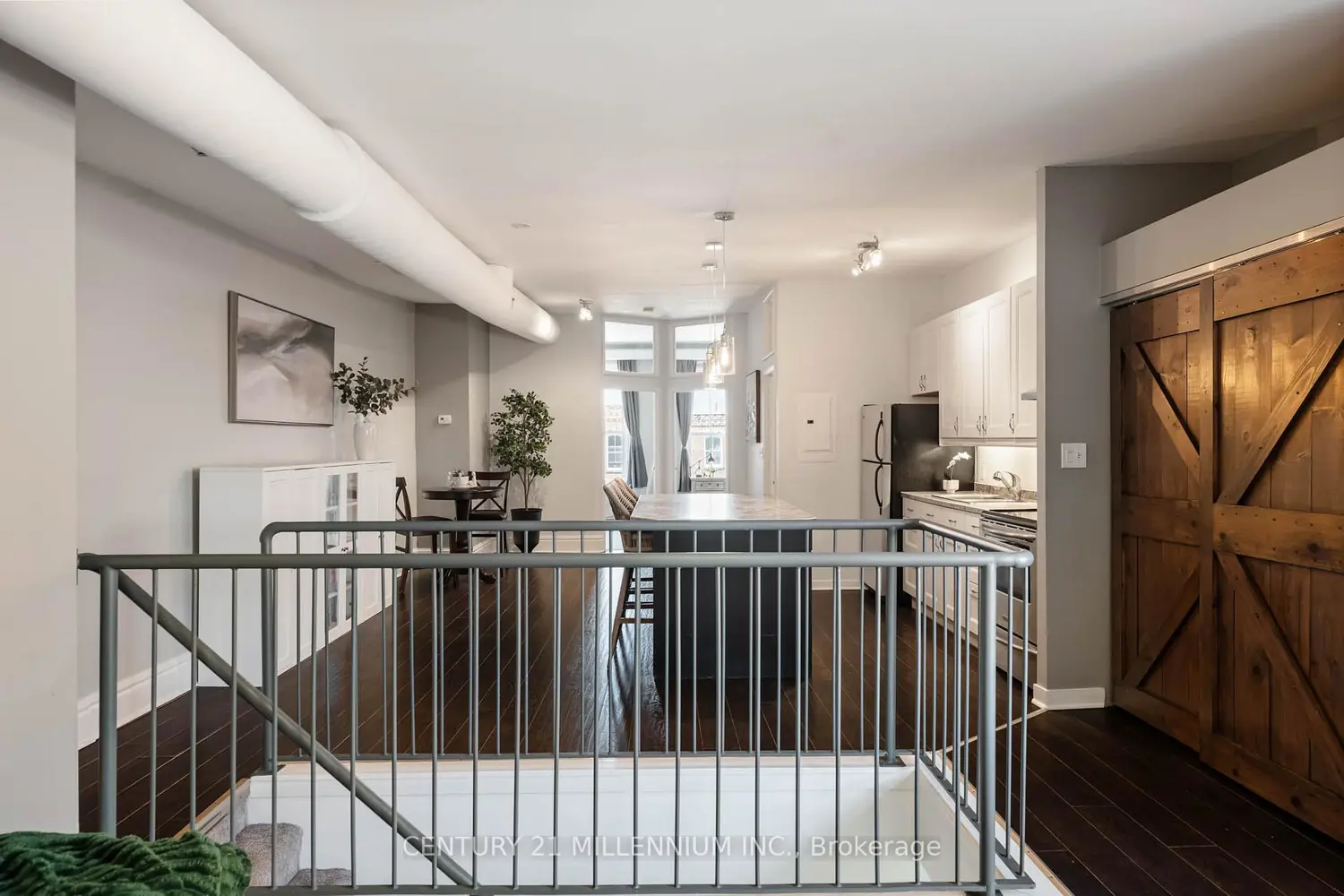 Additional image 4 of 166 Broadway Avenue 5