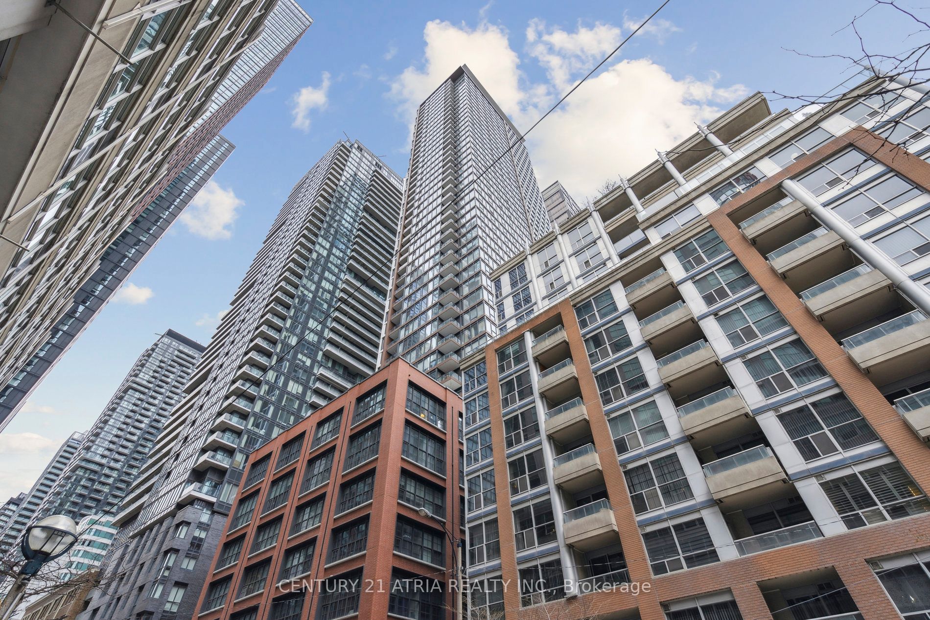 Additional image 3 of LPH05-55 Mercer Street, Toronto, ON, M5V 0W4