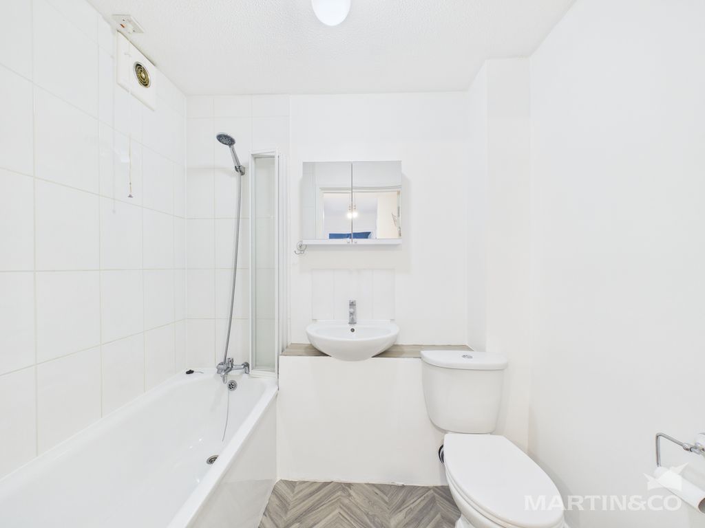 Additional image 5 of 1 bed flat for saleBickleys Court, Richmond Avenue, Bognor Regis, West Sussex PO21
