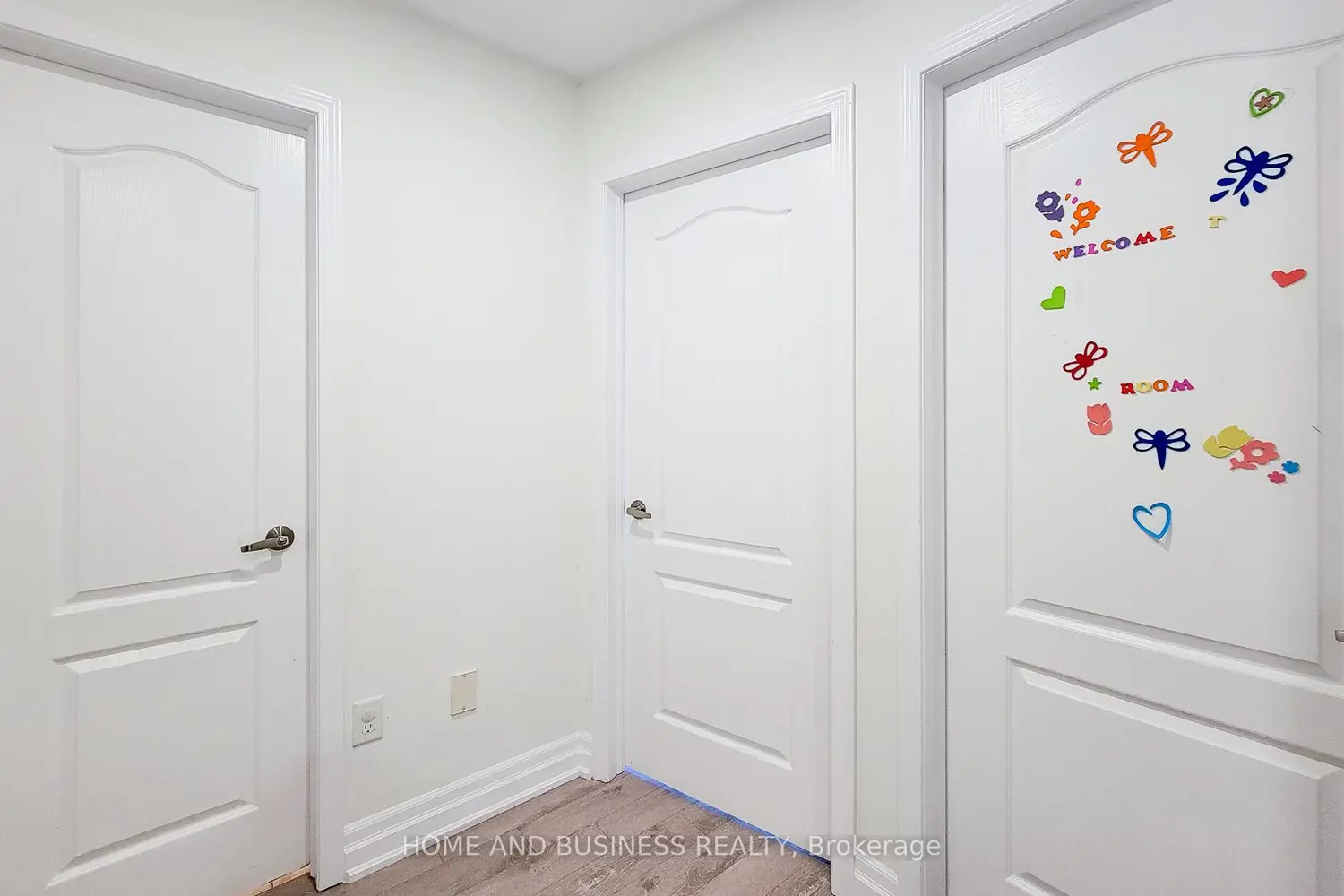 Additional image 13 of 2374 Baintree Crescent