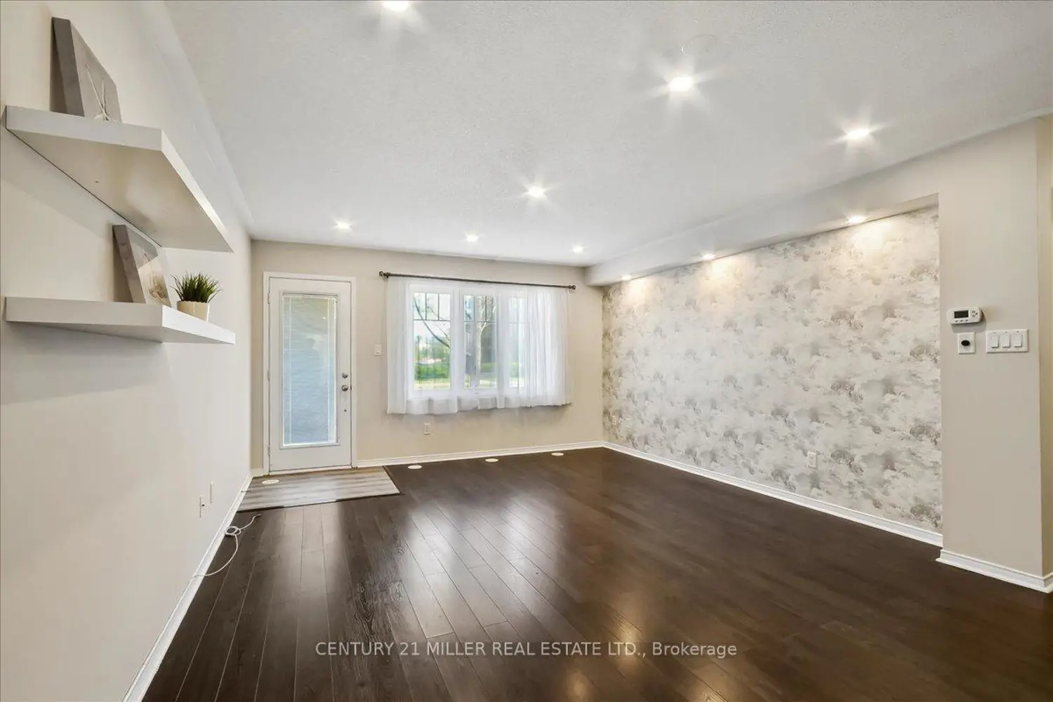 Additional image 3 of 3100 Thomas Street 7