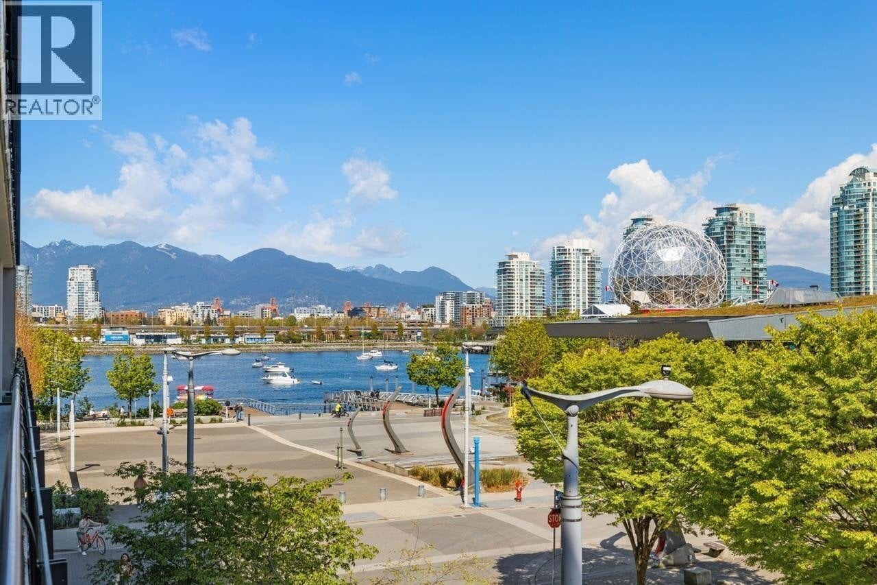 Additional image 7 of 302-1625 Manitoba Street, Vancouver, BC, V5Y0B8