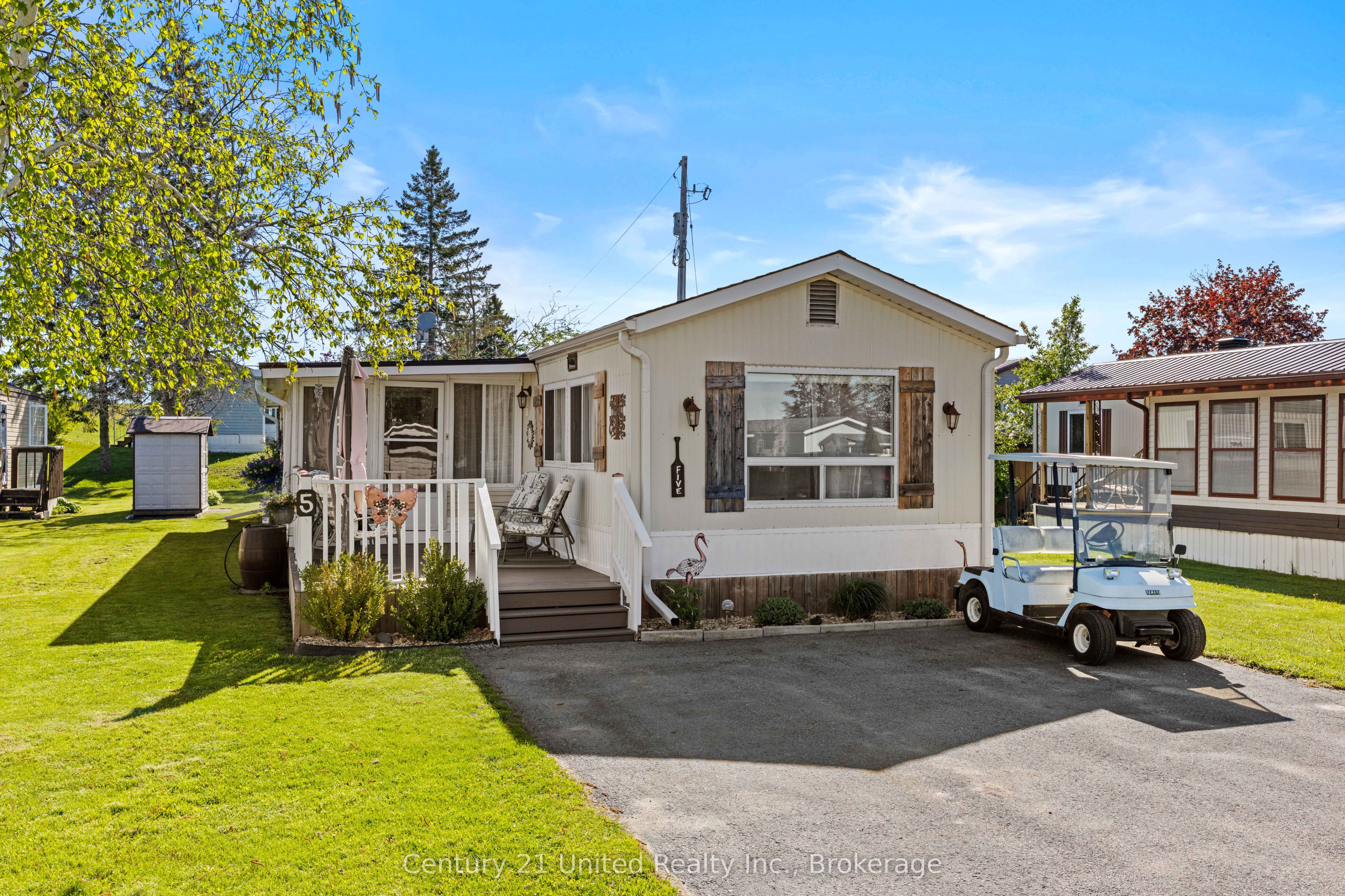 5 Hillcrest Drive, Otonabee-south Monaghan, ON, K0L 2G0