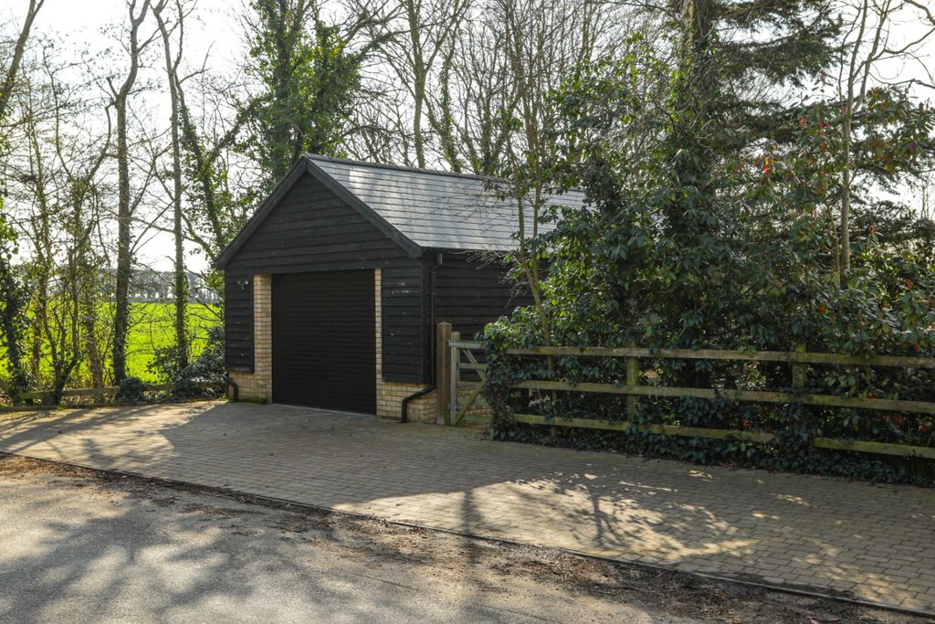 Additional image 22 of 5 bed semi-detached house for saleMonkton Street, Monkton, Ramsgate CT12