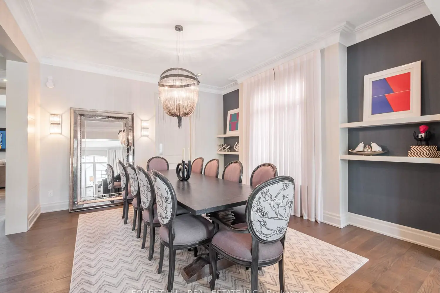 598 Castlefield Avenue photo 4