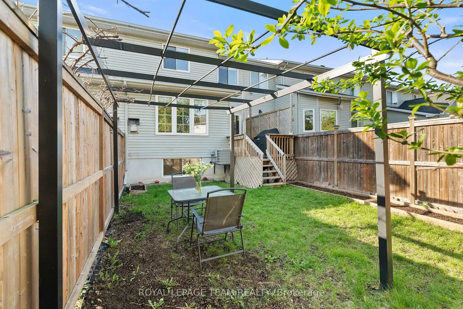 Additional image 20 of 40 Milner Downs Crescent