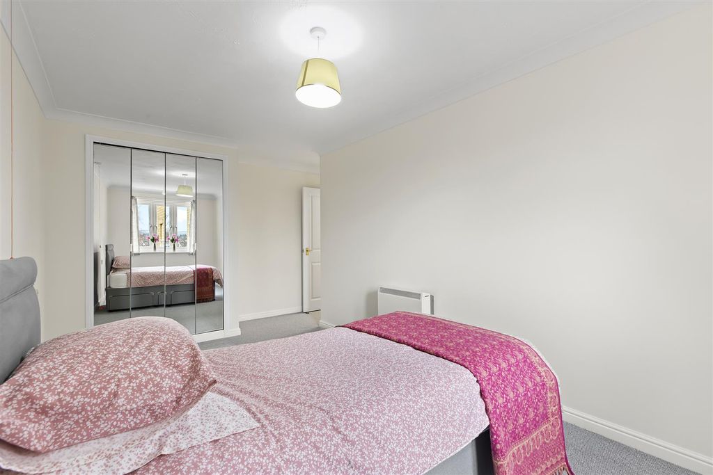 Additional image 6 of 1 bed flat for saleCarnegie Court, 17 Springs Lane, Ilkley LS29