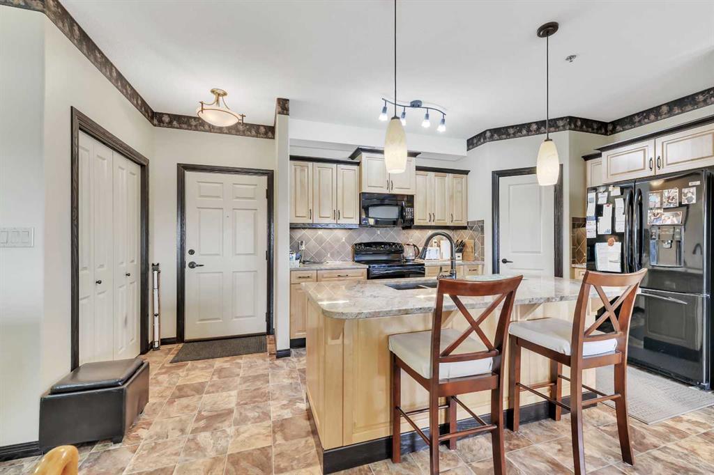 Additional image 3 of 303-5213 61 Street, Red Deer, AB, T4N 6N5