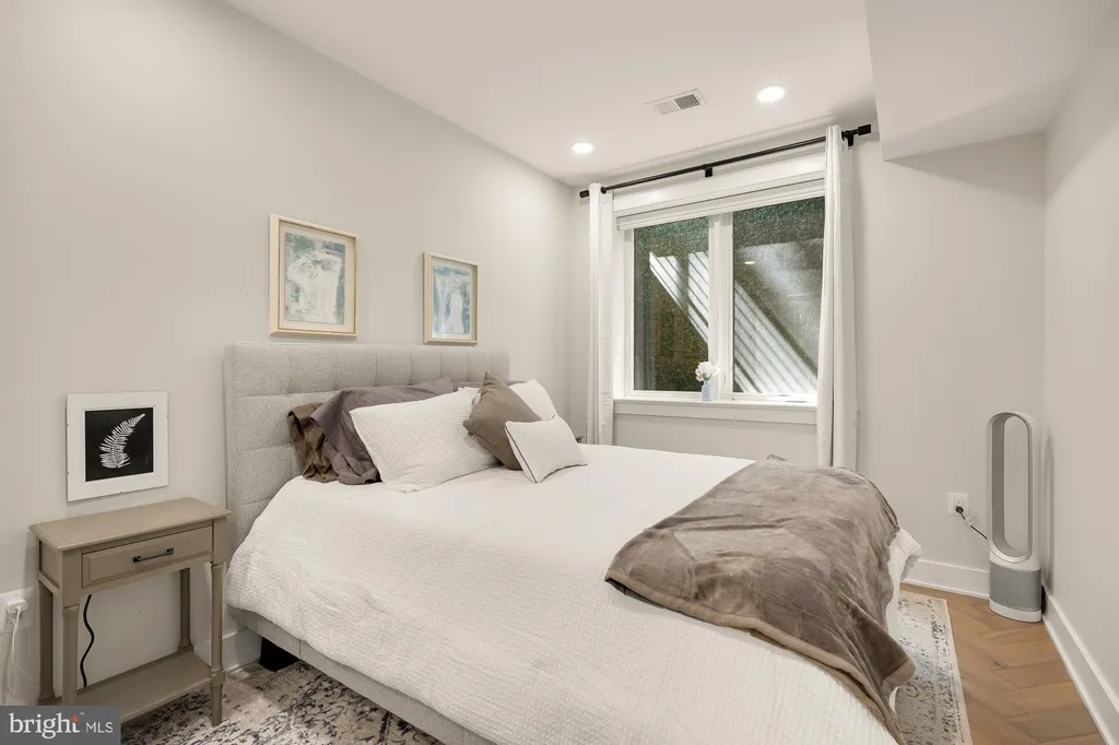 Additional image 14 of 4315 Harrison Street NW Unit 1, Washington, DC 20015
