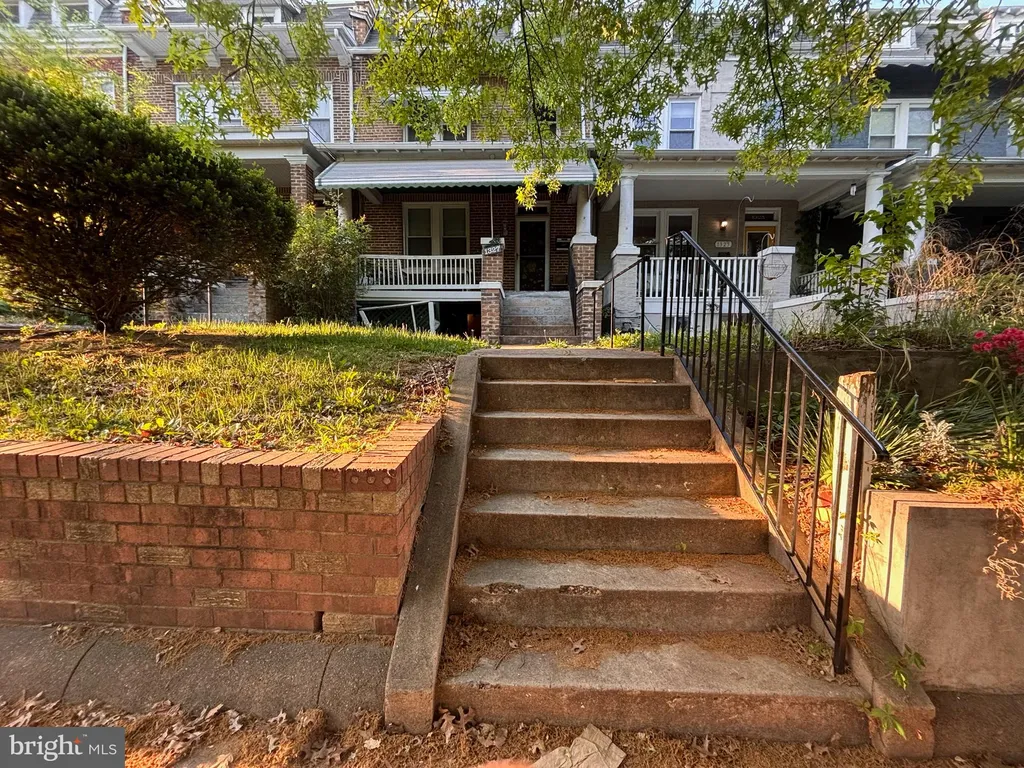 Additional image 3 of 1327 NW Shepherd Street NW, Washington, DC 20011