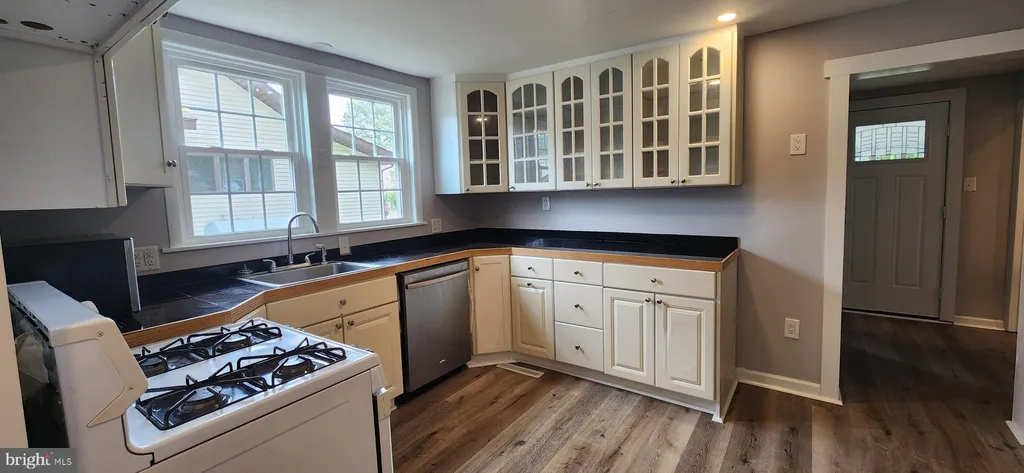 Additional image 14 of 131 N Shipley Street, Seaford, DE 19973