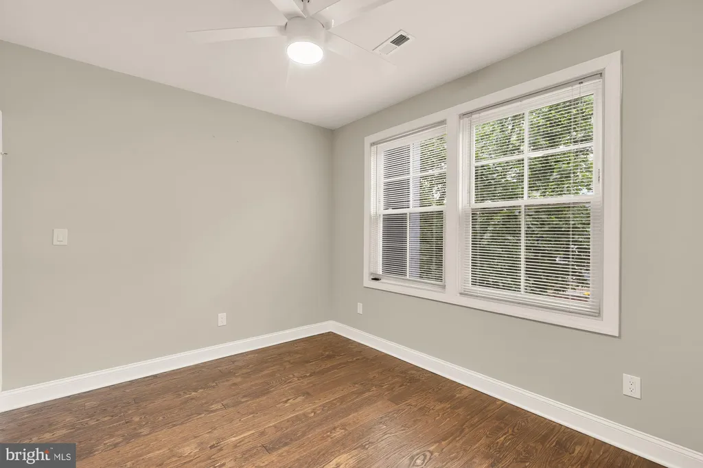 Additional image 16 of 1018 13th Street SE Unit 2, Washington, DC 20003