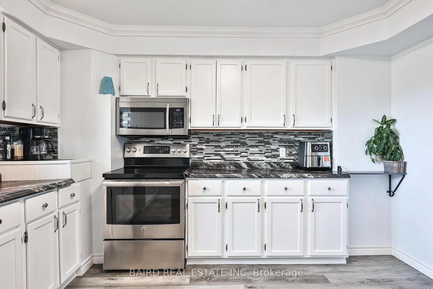 Additional image 7 of 1331 Mary Street 6