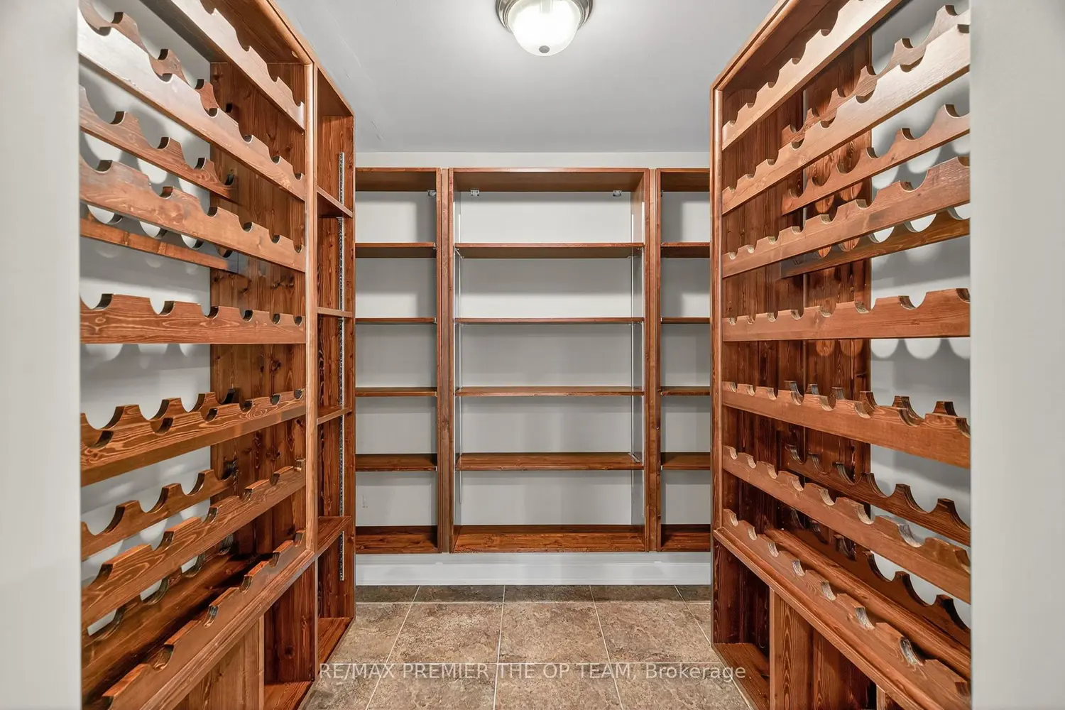 Additional image 17 of 24 Grand Vellore Crescent