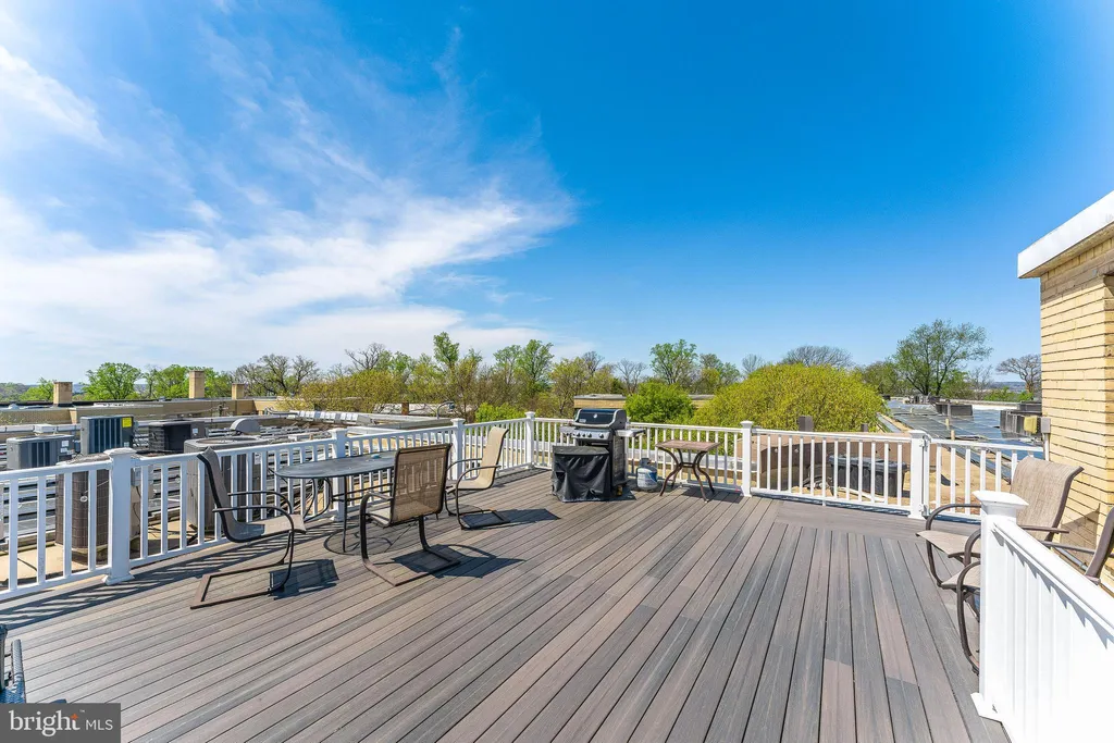Additional image 16 of 212 Oakwood Street SE Unit 322, Washington, DC 20032