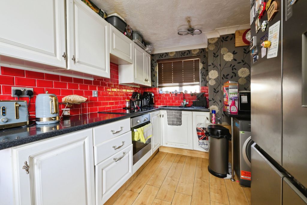 Additional image 5 of 3 bed terraced house for saleBrookfurlong, Peterborough PE3
