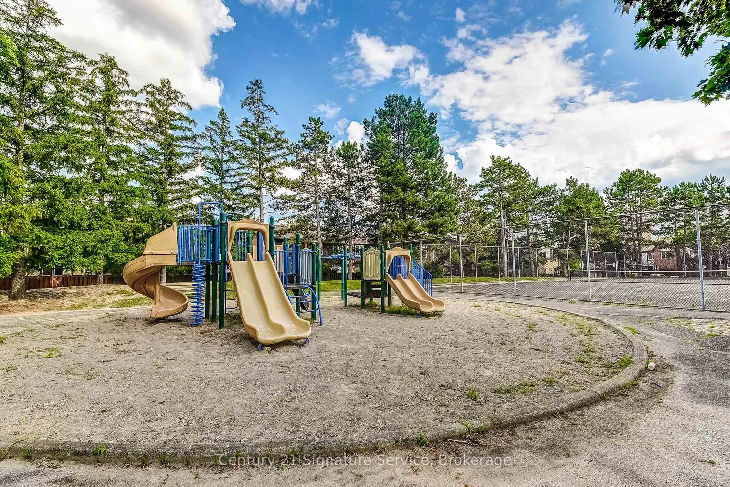 Additional image 15 of 1951 Rathburn Road 54