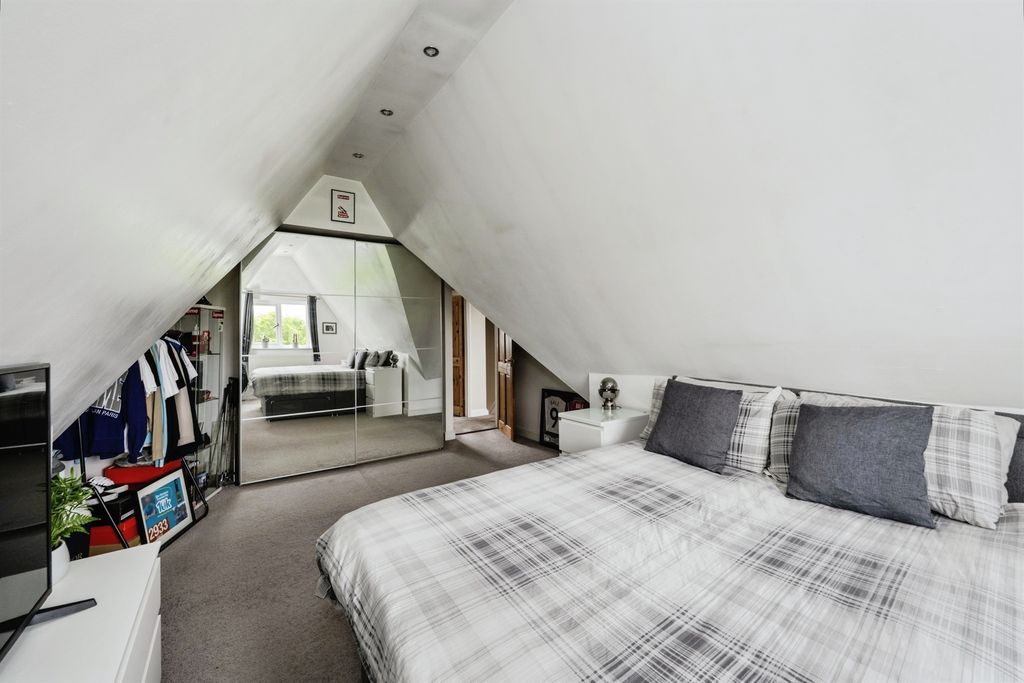 Additional image 15 of 4 bed semi-detached house for saleLlewellyn Park Drive, Morriston, Swansea SA6