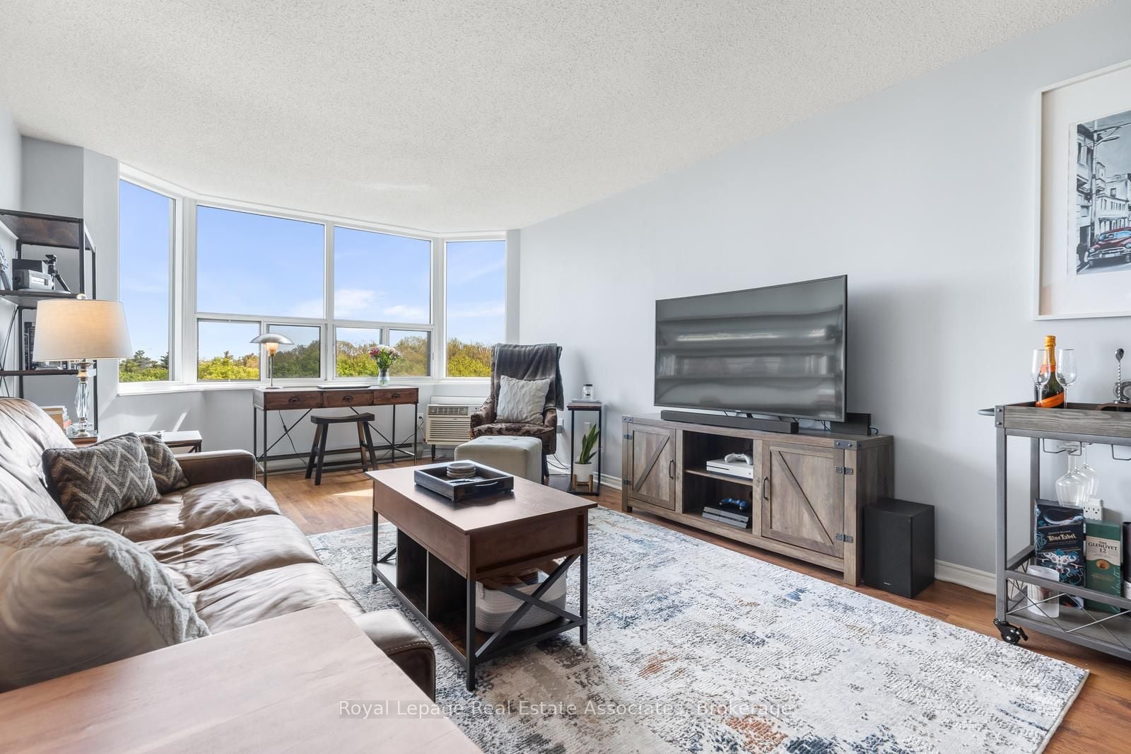Additional image 6 of 1502-55 Green Valley Drive, Kitchener, ON, N2P 1Z6