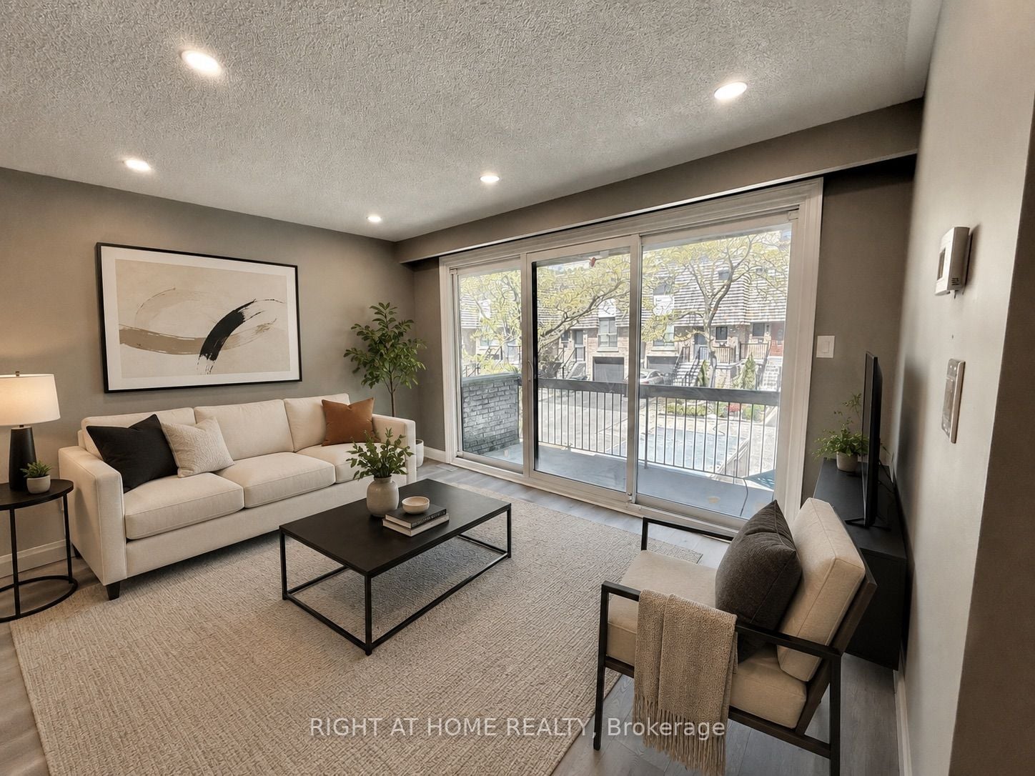 24-7 Vale Carse Way, Toronto, ON, M2R 3H4 photo 3