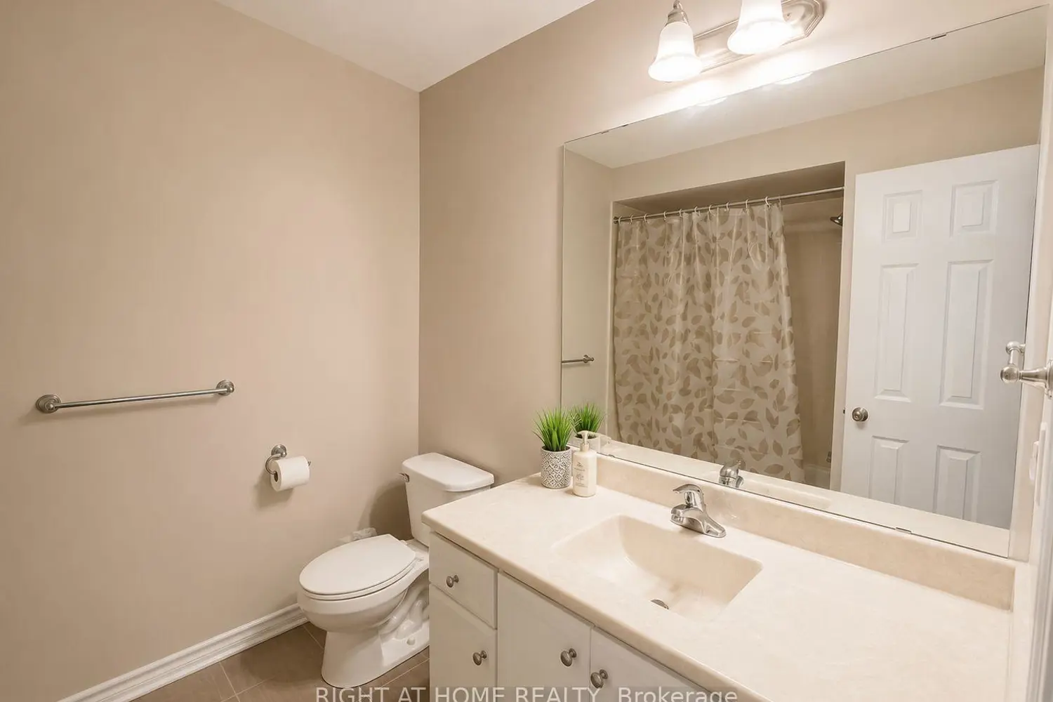 Additional image 15 of 60 Zachary Place