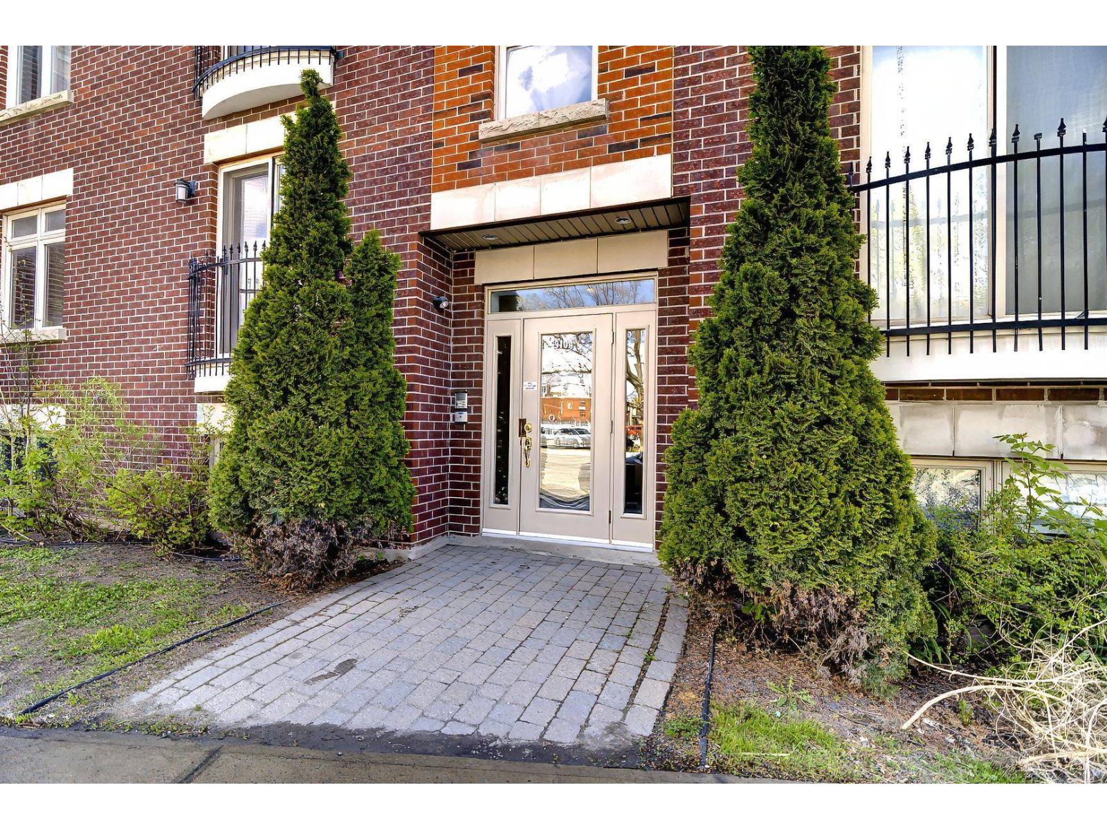9104 Rue Notre-Dame E.