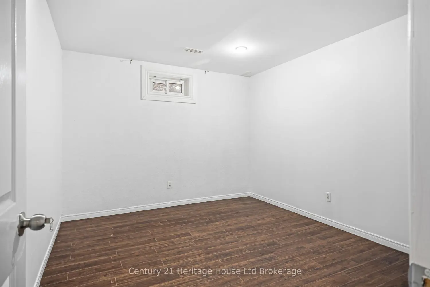 Additional image 11 of 728 Norwood Avenue