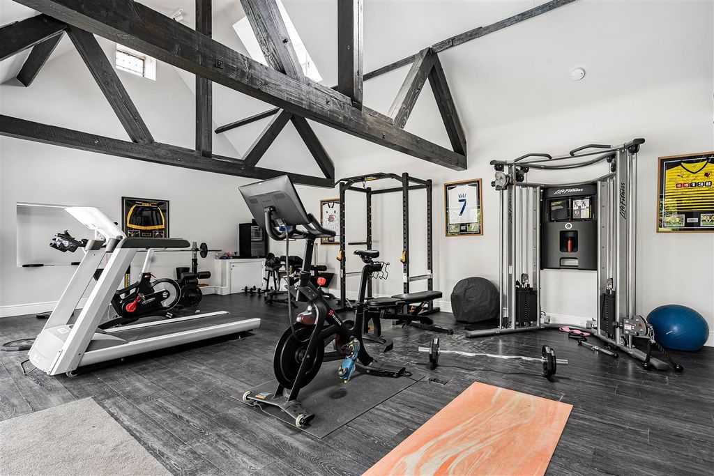 Additional image 10 of 7 bed property for sale34 Bell Lane, Syresham, Brackley NN13