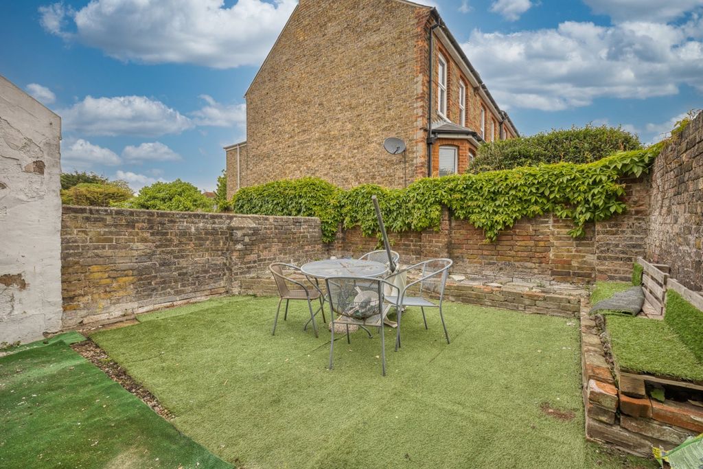 Additional image 4 of 3 bed semi-detached house for saleSt. Lukes Avenue, Ramsgate CT11