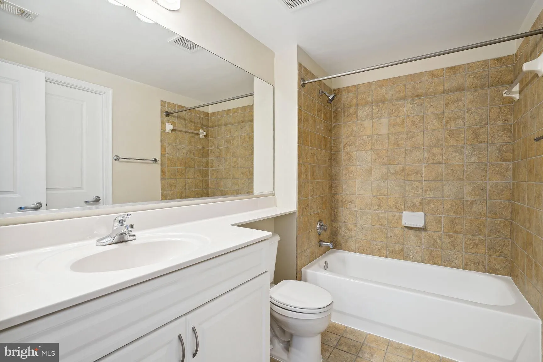 Additional image 42 of 555 Massachusetts Avenue NW Unit 1110, Washington, DC 20001