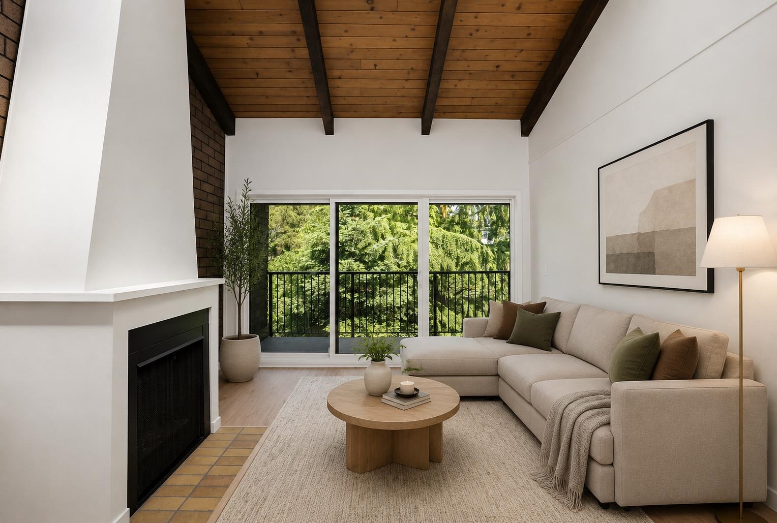 312-330 7th Avenue E, Vancouver, BC, V5T 4K5