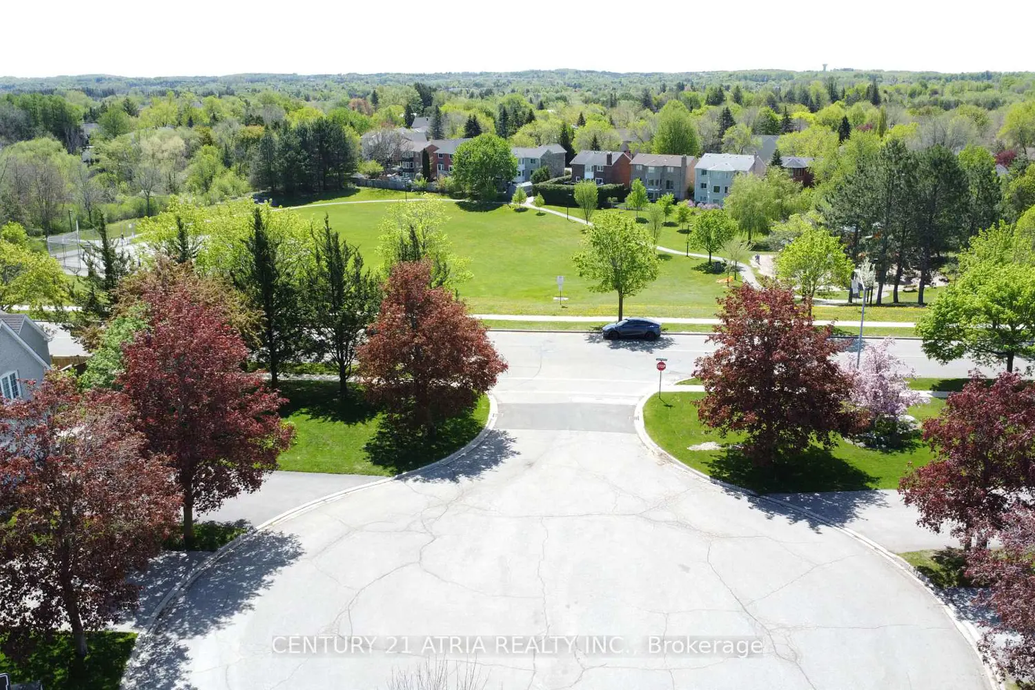 Additional image 16 of 10 Laurwood Court