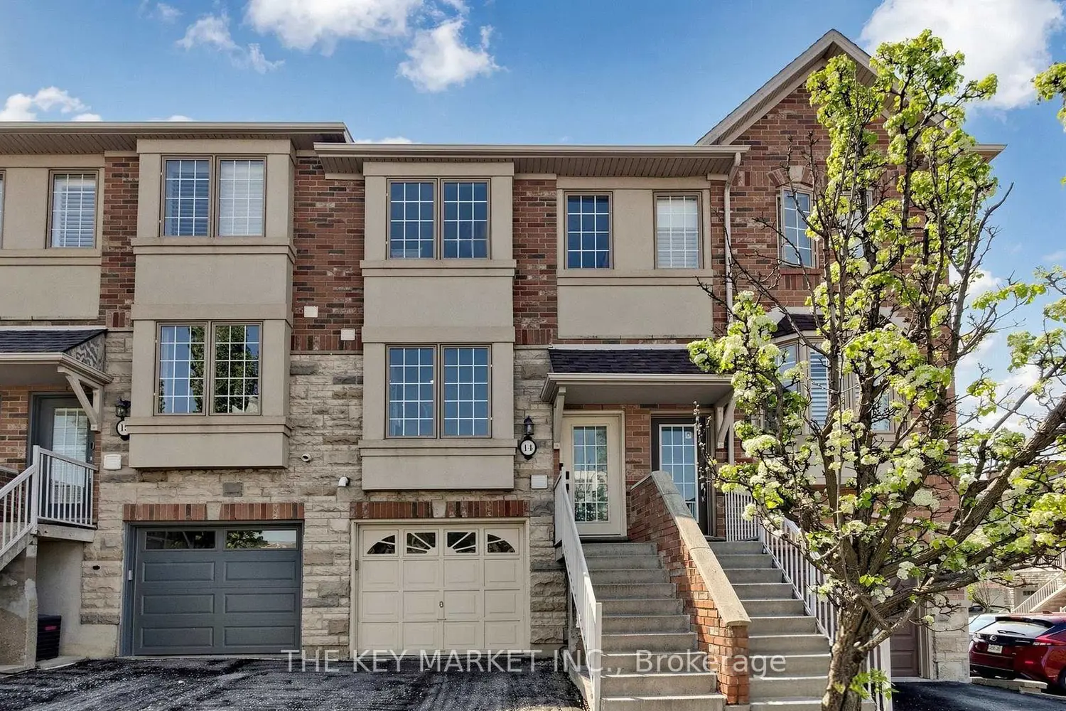 435 English Rose Lane 14