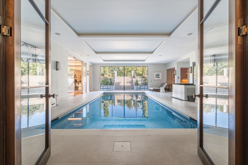 Additional image 3 of 7 bed detached house for saleEast Drive, Wentworth, Virginia Water, Surrey GU25