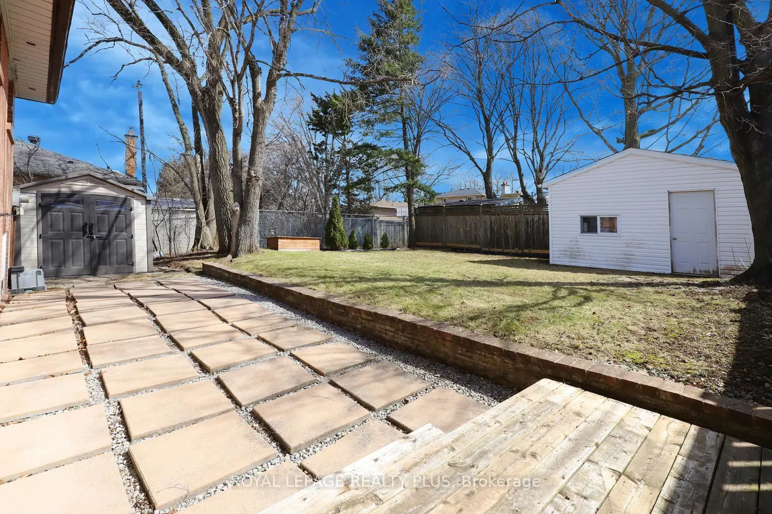 Additional image 17 of 2694 Truscott Drive