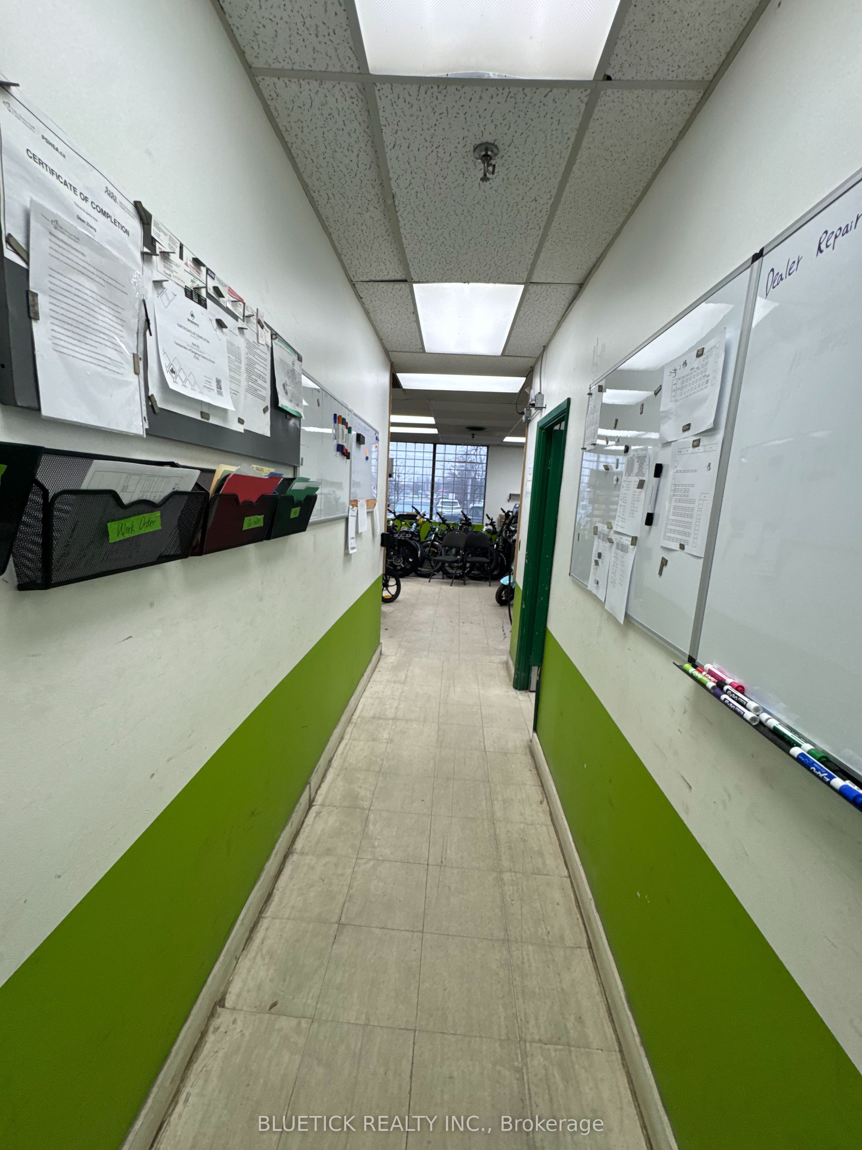 Additional image 4 of 5-6-1224 Dundas Street E, Mississauga, ON, L4Y 4A2