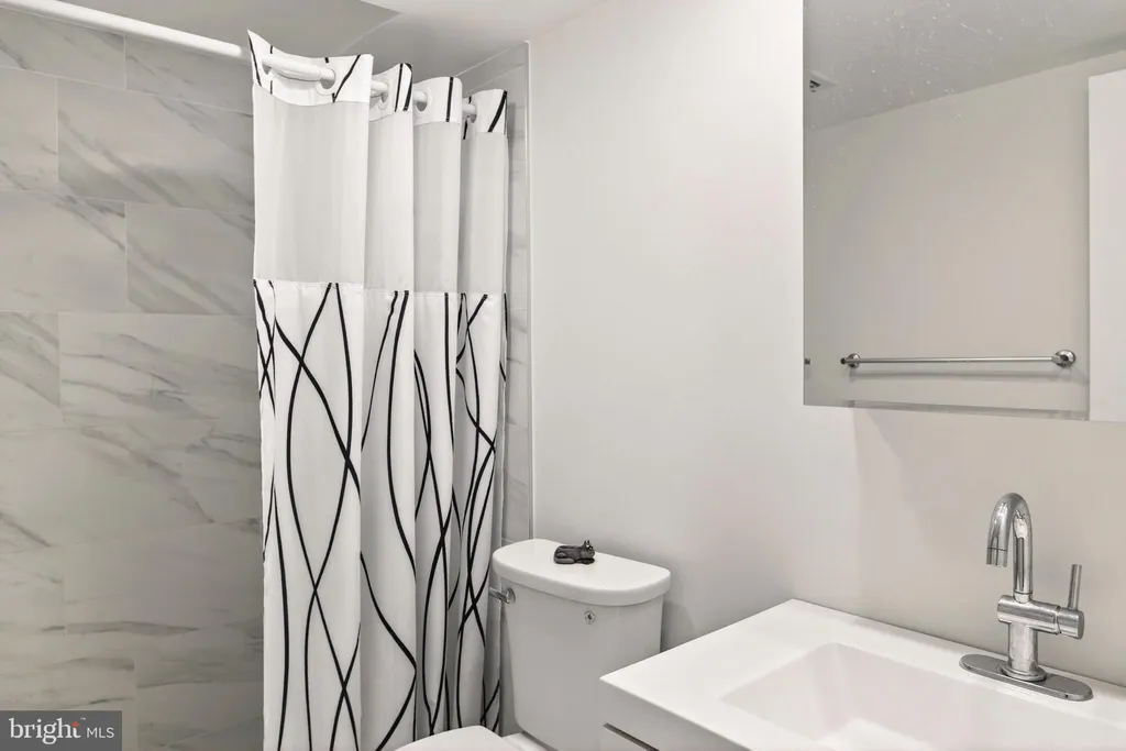 Additional image 22 of 1245 4th Street SW Unit E106, Washington, DC 20024