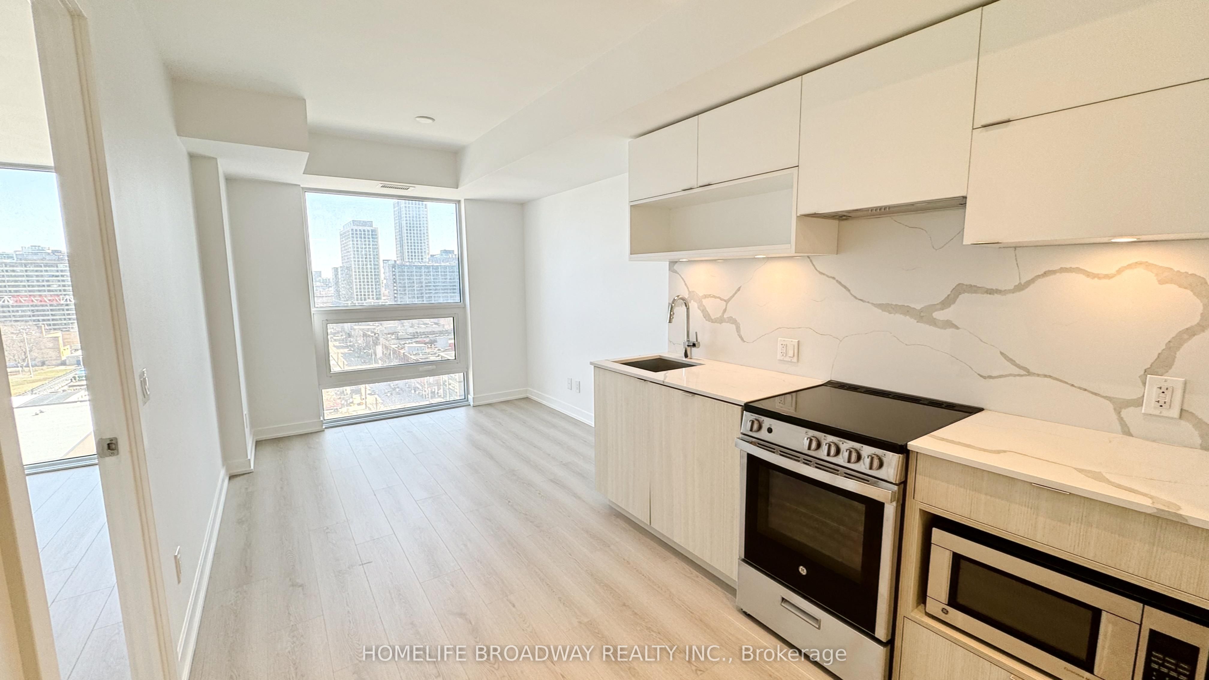 1505-100 Queen Street E, Toronto, ON, M5C 0B5